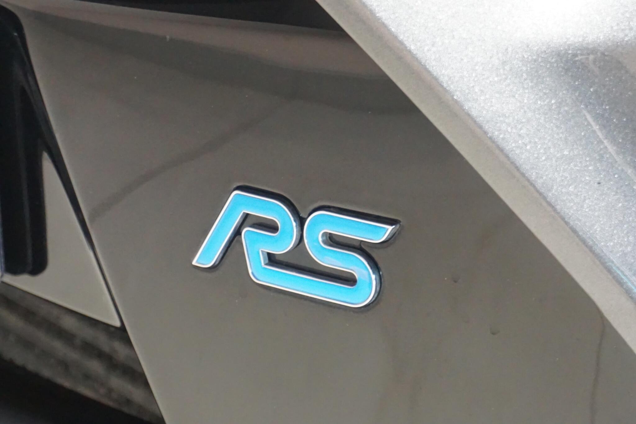 Ford Focus 2.3T EcoBoost RS Hatchback 5dr Petrol Manual AWD Euro 6 (s/s) (350 ps)